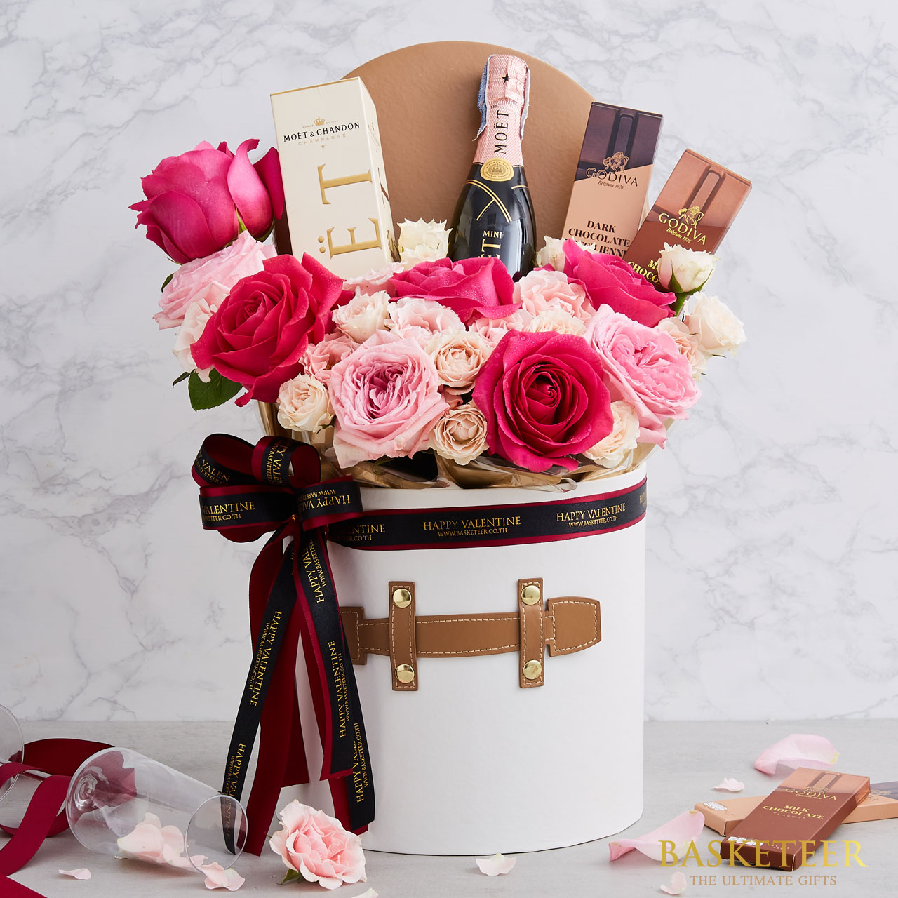 Deluxe Champagne&Chocolate In The Rose Garden Gift Box