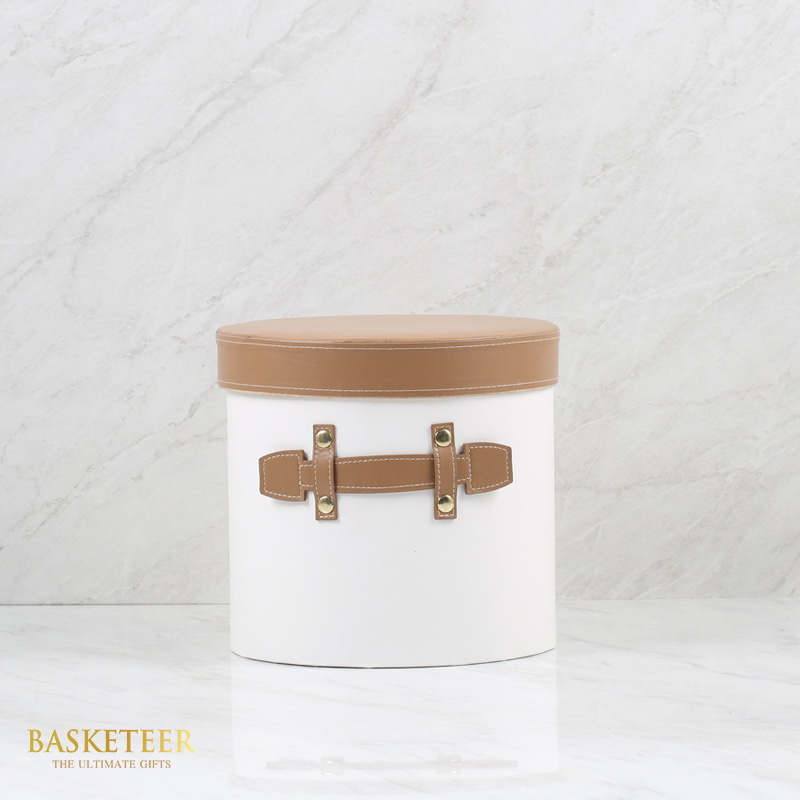 Discover our tall faux leather box, a chic and versatile empty box perfect for storage or gifting.