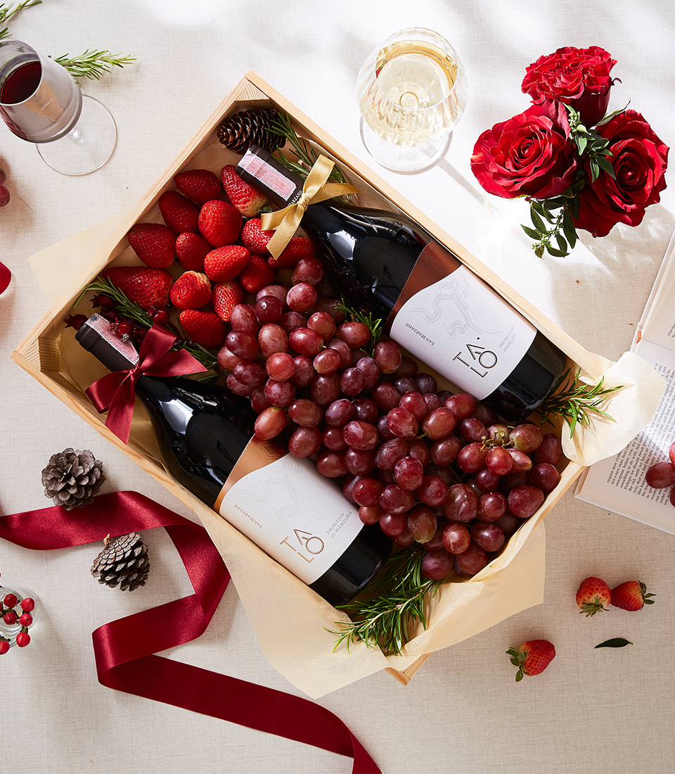 Wine & Grapevine Elegance Gift Box