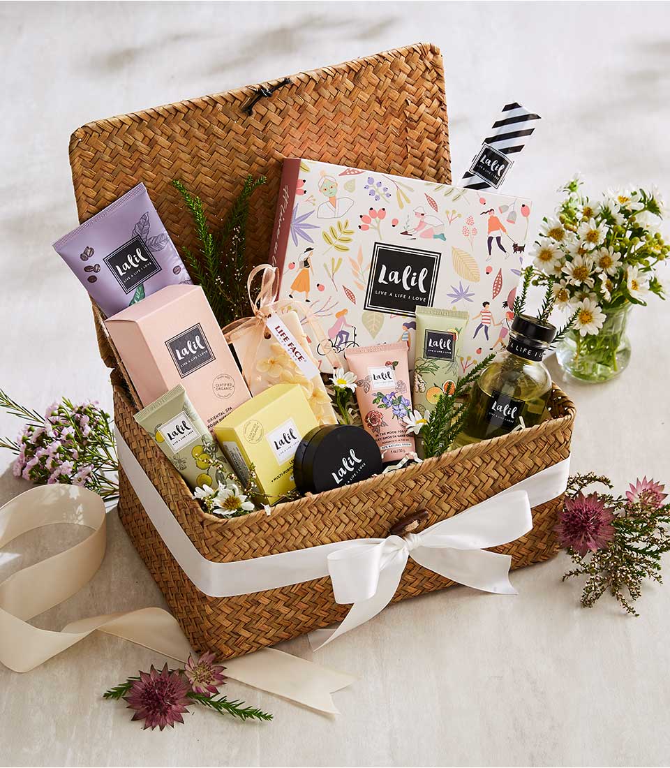 Unwind and rejuvenate with our Tranquil Bliss Spa Basket, filled with soothing products for a peaceful pampering experience.