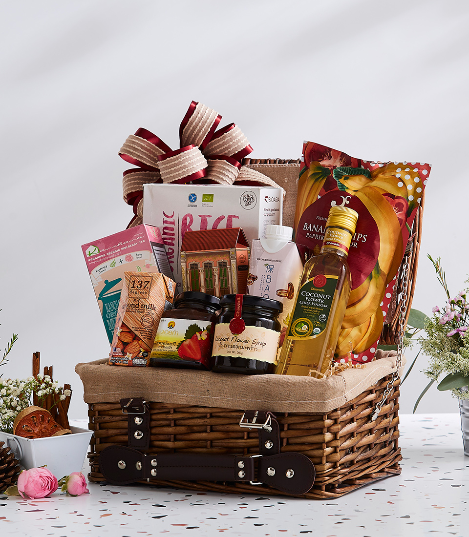 Thai Product Delights Gift Basket
