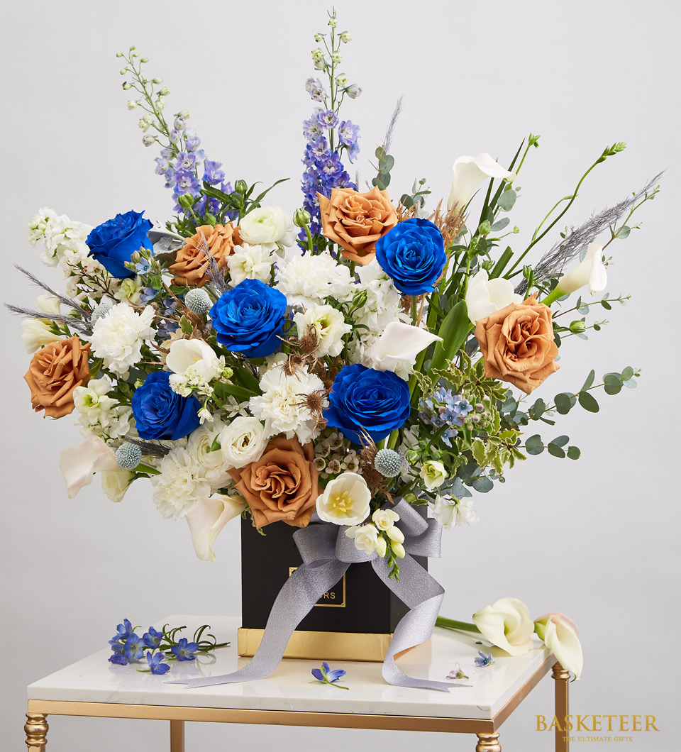 Beautiful and Fresh Flowers Gift Box