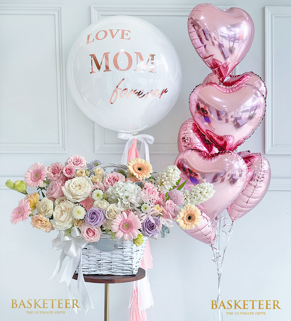 Celebrate Mother’s Day with our Pure Love Gift Set, featuring a delightful arrangement of bright flowers nestled in a charming basket, accompanied by pink heart balloons. Perfect for birthdays, Valentine's Day, or any special occasion. Show your love with this heartfelt gift!