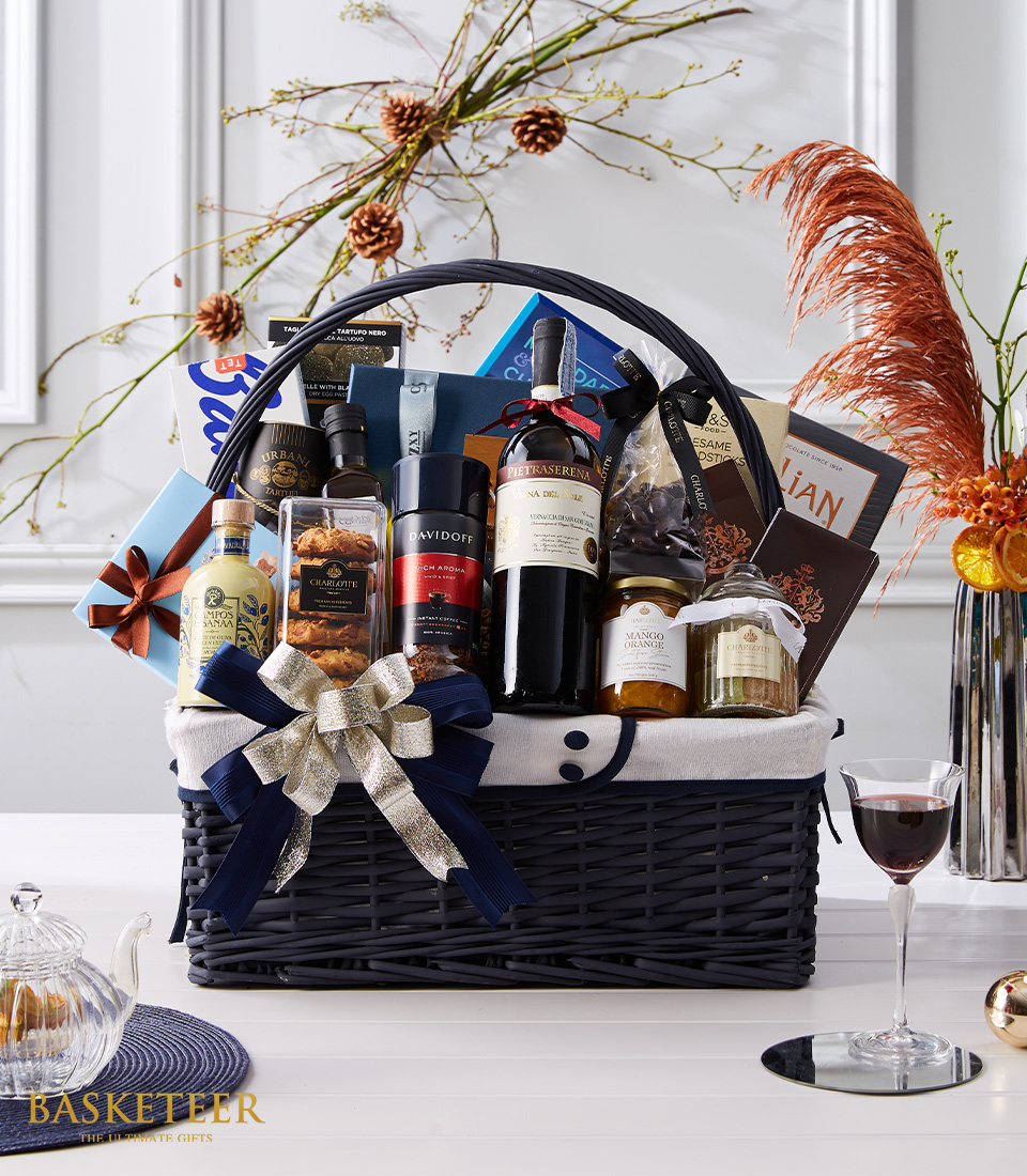 Explore our delightful Wine Snacks Extravaganza Basket, filled with gourmet treats and premium wines. Order yours today!