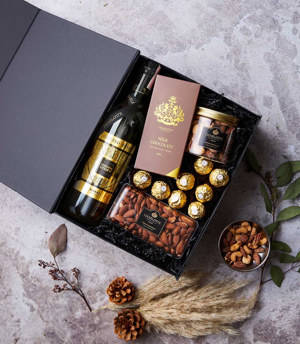 Hidden Story Shiraz 2020 Wine With Chocolate Gift Box