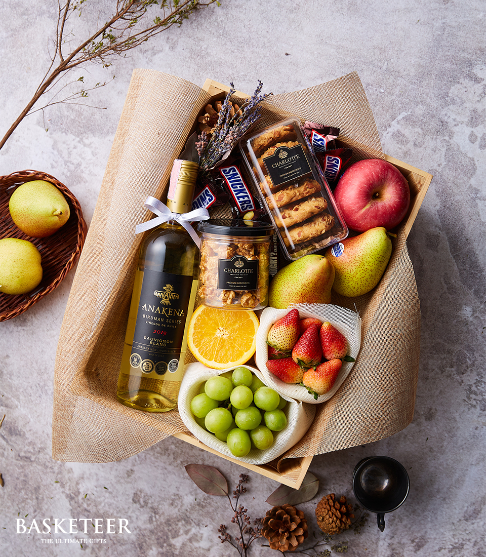 White Wine Whimsy: Fruits and Cookie Gift Box