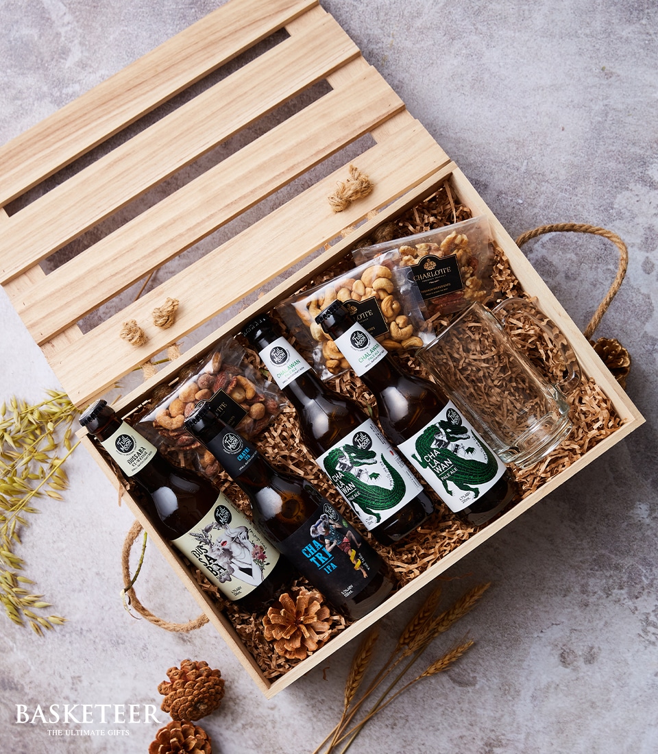 A luxurious wooden gift box adorned with the elegant 