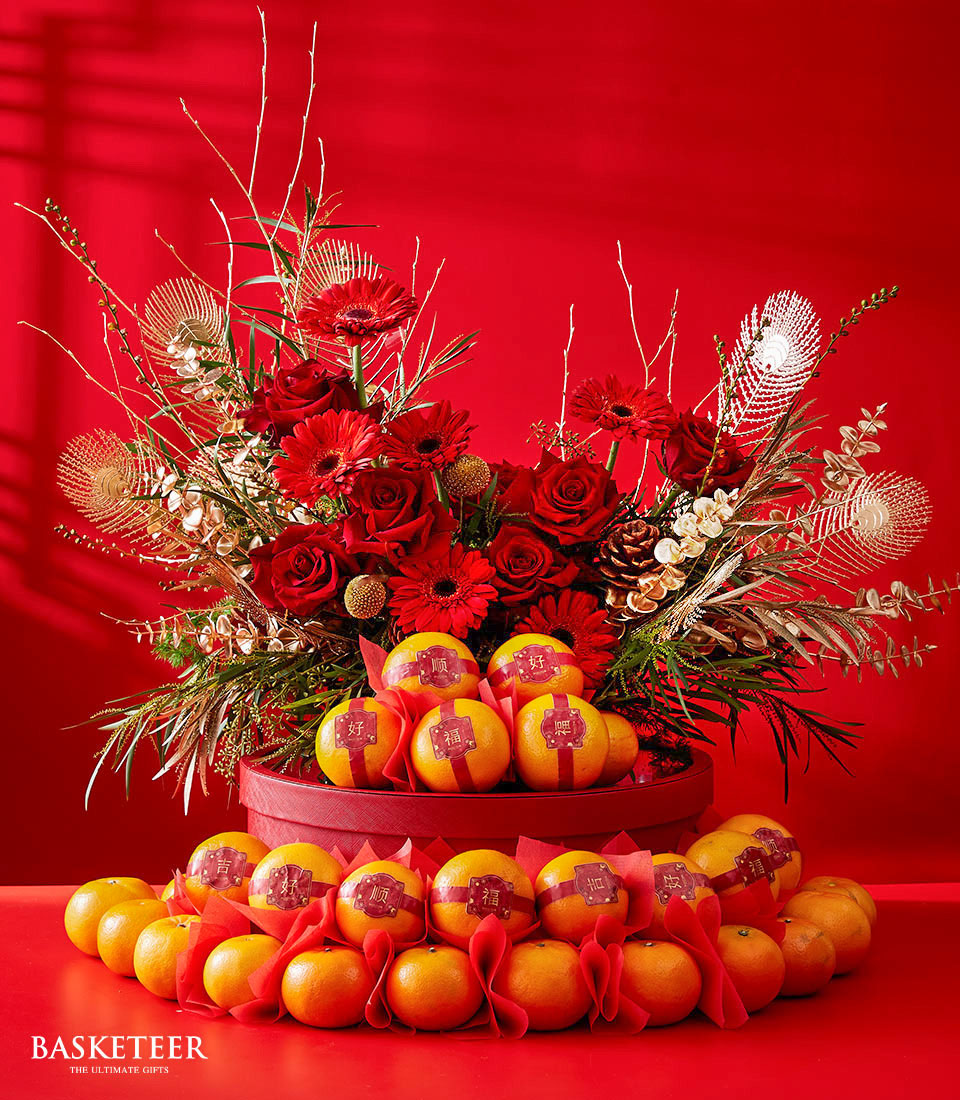 Mandarin Orange With Import Roses In The Red Box, Chinese New Year