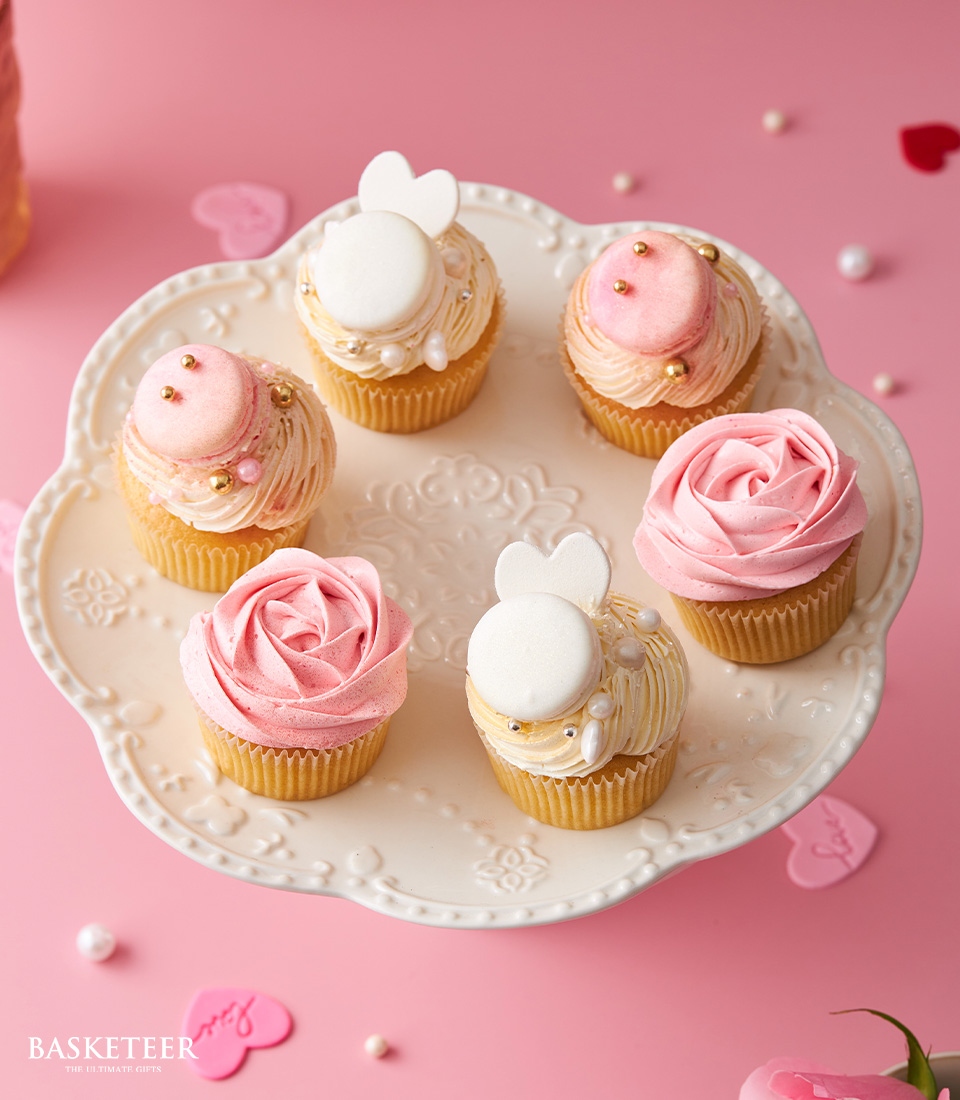 Sweet Heart Cupcake Set