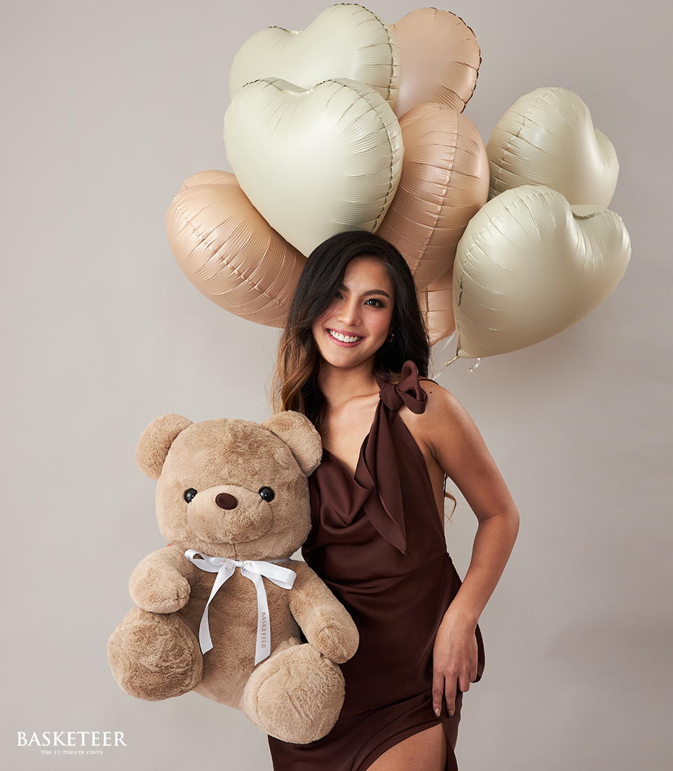 Cream Heart Balloons & Brown Teddy Bear Set