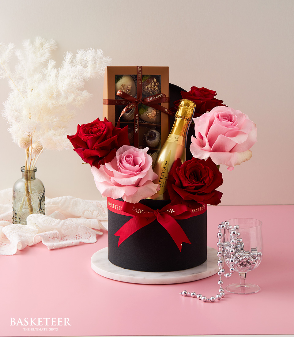 Capture the essence of eternal love with our exquisite Forever Love Wine & Roses Box - a timeless gift of romance and passion.