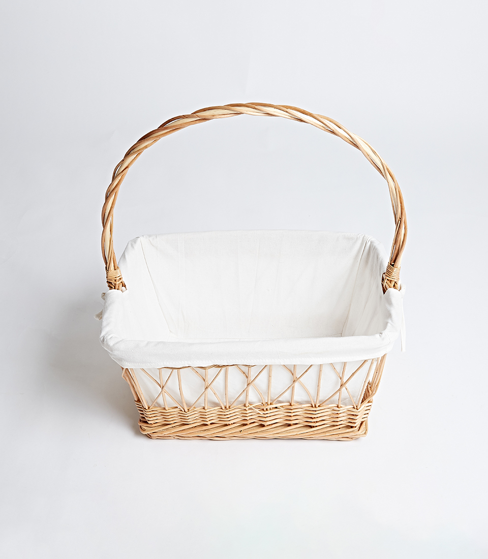 Rustic Charm Wicker Basket with Sturdy Handle