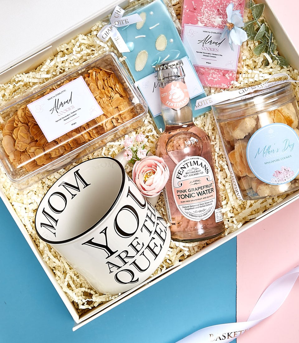 A lavish gift box presented by Basketeer, showcasing a 