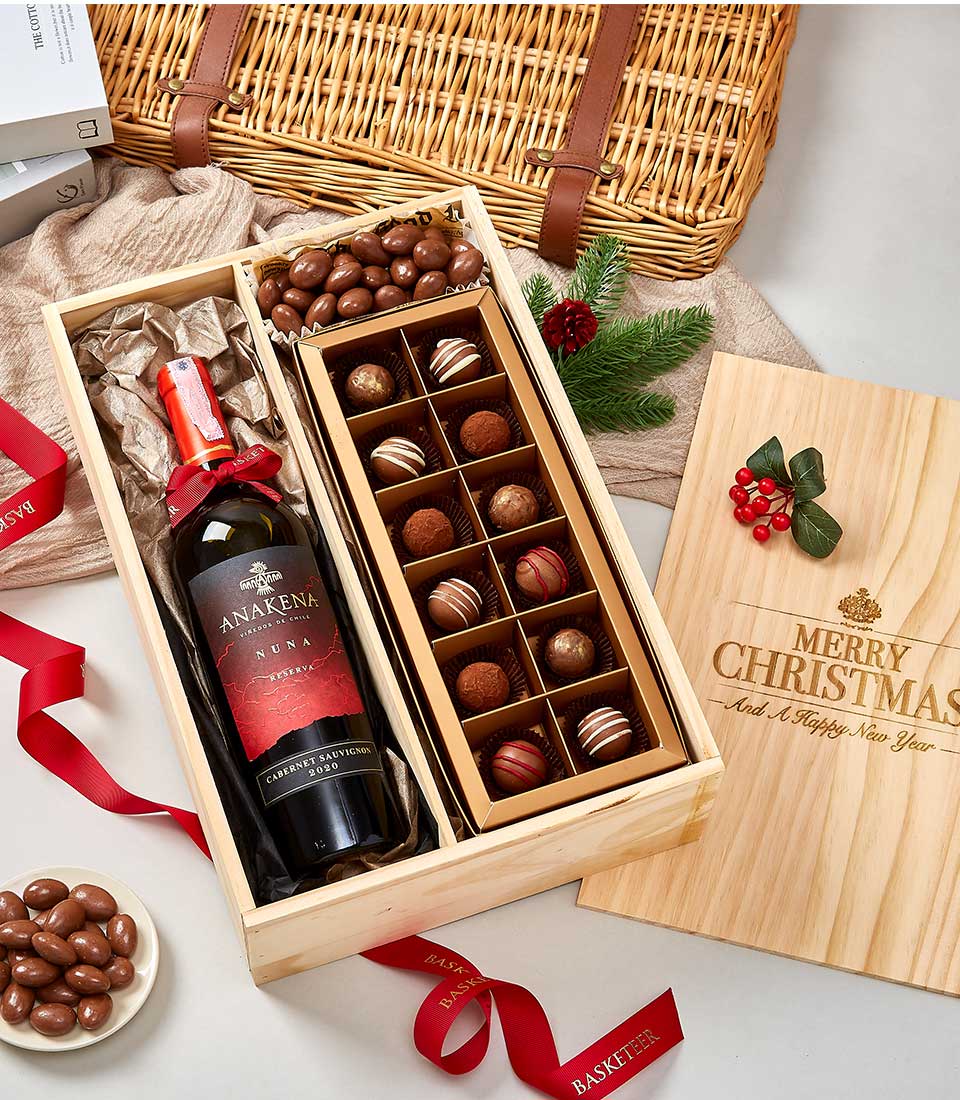 Anakena Chile Merlot / BKK Beer Anakena Nuna Malbee Wine & Chocolate Wood Box