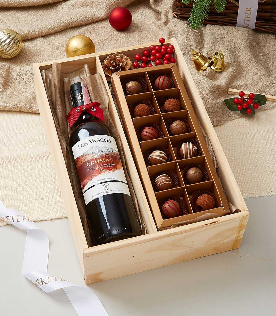 Los Vascosascos Grande Reserve Wine and Chocolate In Wooden Box