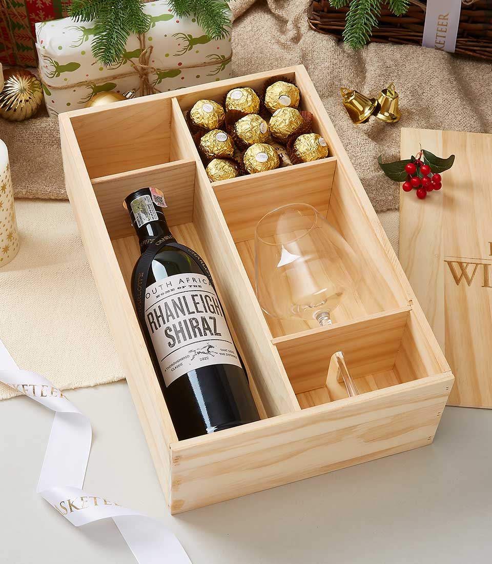 Rhanleigh Shiraz 2022 Wine With Glass & Chocolate In Wooden Box