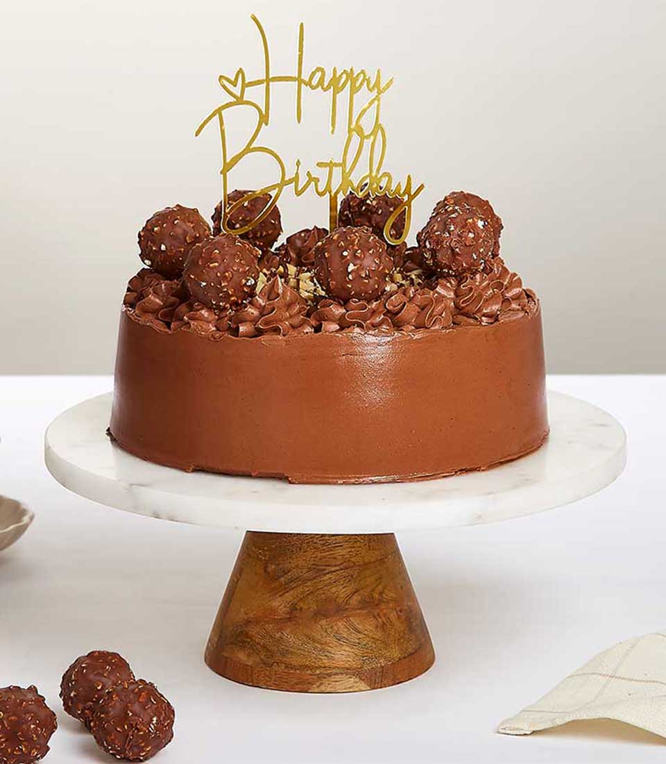 Ferrero-Nuts Creamy Cake