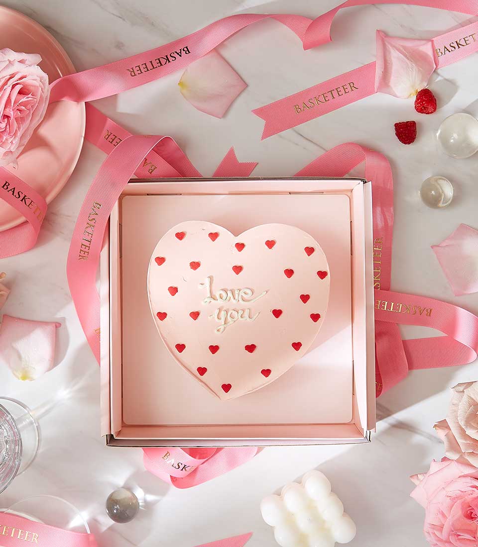 Valentine's Day Heart Cake ( Raspberry Flavor ) Gift In The Pink Box with Pink a Bow.