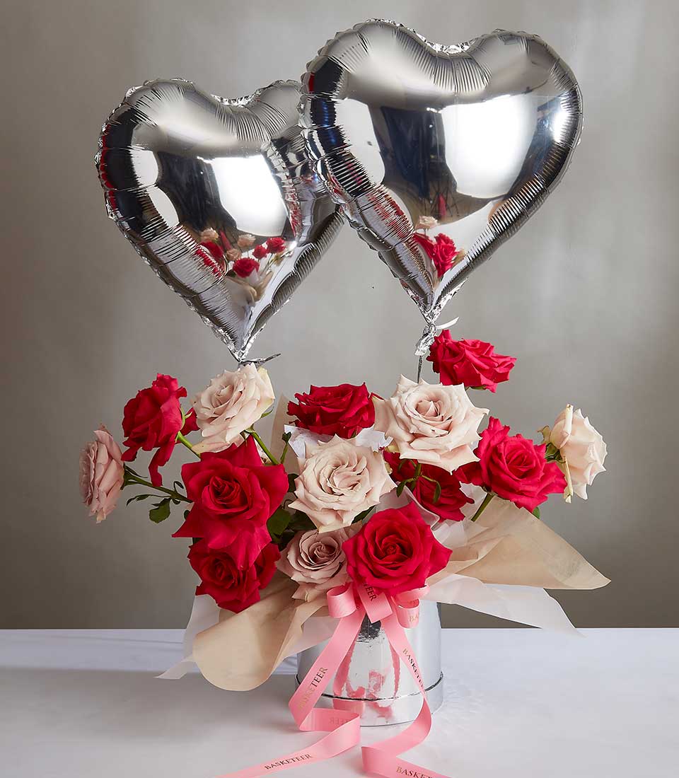 Romantic Sweet Pink Roses Gift Set