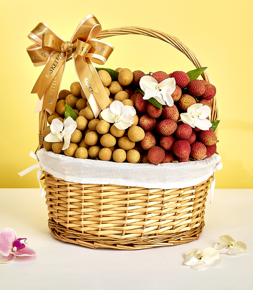 Indulge in the essence of Thai summer with our Summer Longan Lychee Basket. Bursting with the sweetness of longans and the floral aroma of lychees, this gift basket captures the essence of tropical bliss. Order now and delight in the flavors of Thailand!