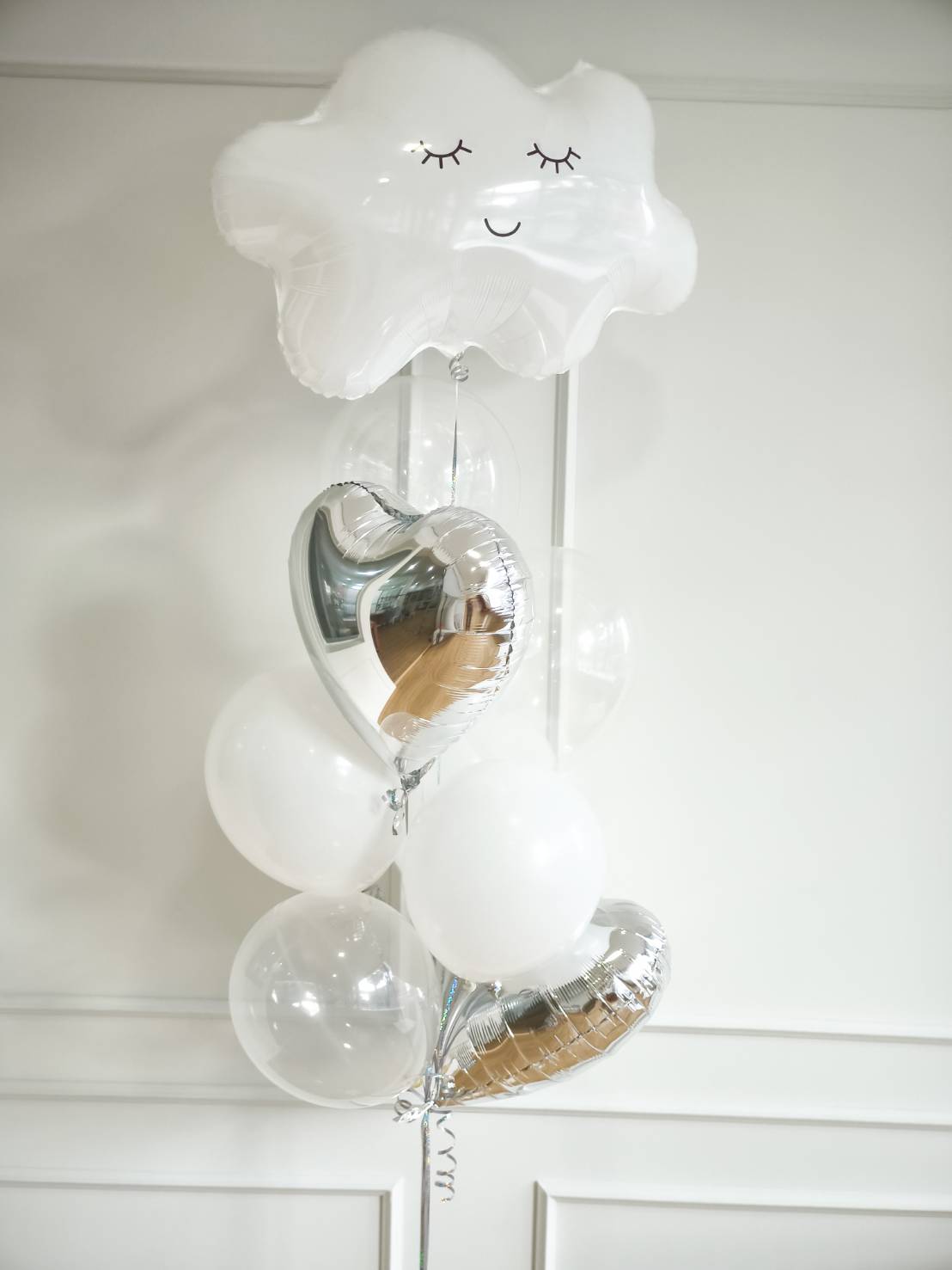White cloud balloon with silver heart balloons and white-clear latex balloons – cute balloon bouquet for birthday or celebration