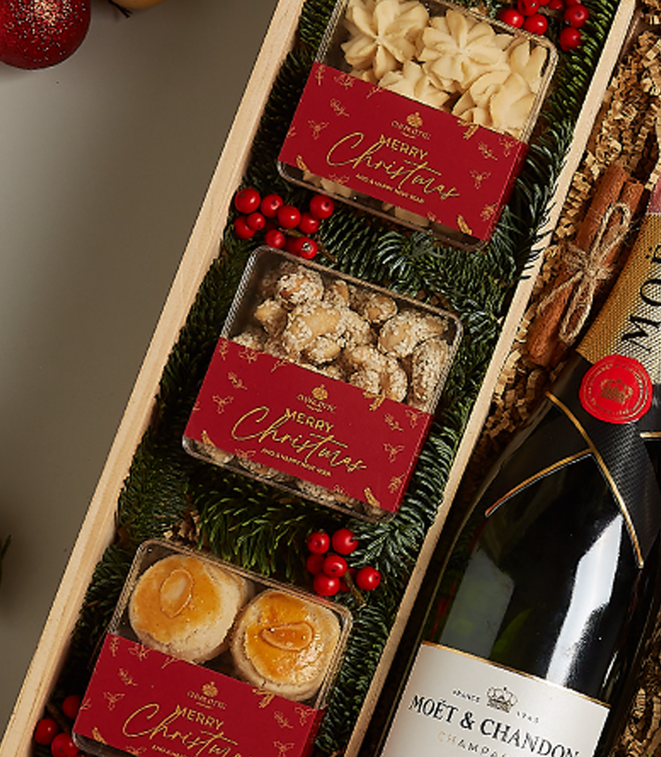 Champagne and Cookies Hamper