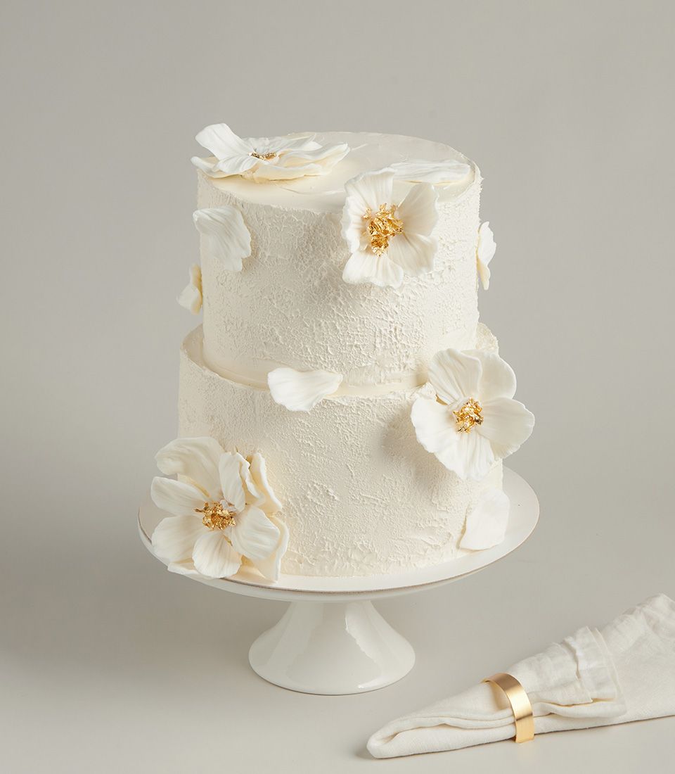Luxury Floral Fondant Wedding Cake Basketeer The Art Of Giving