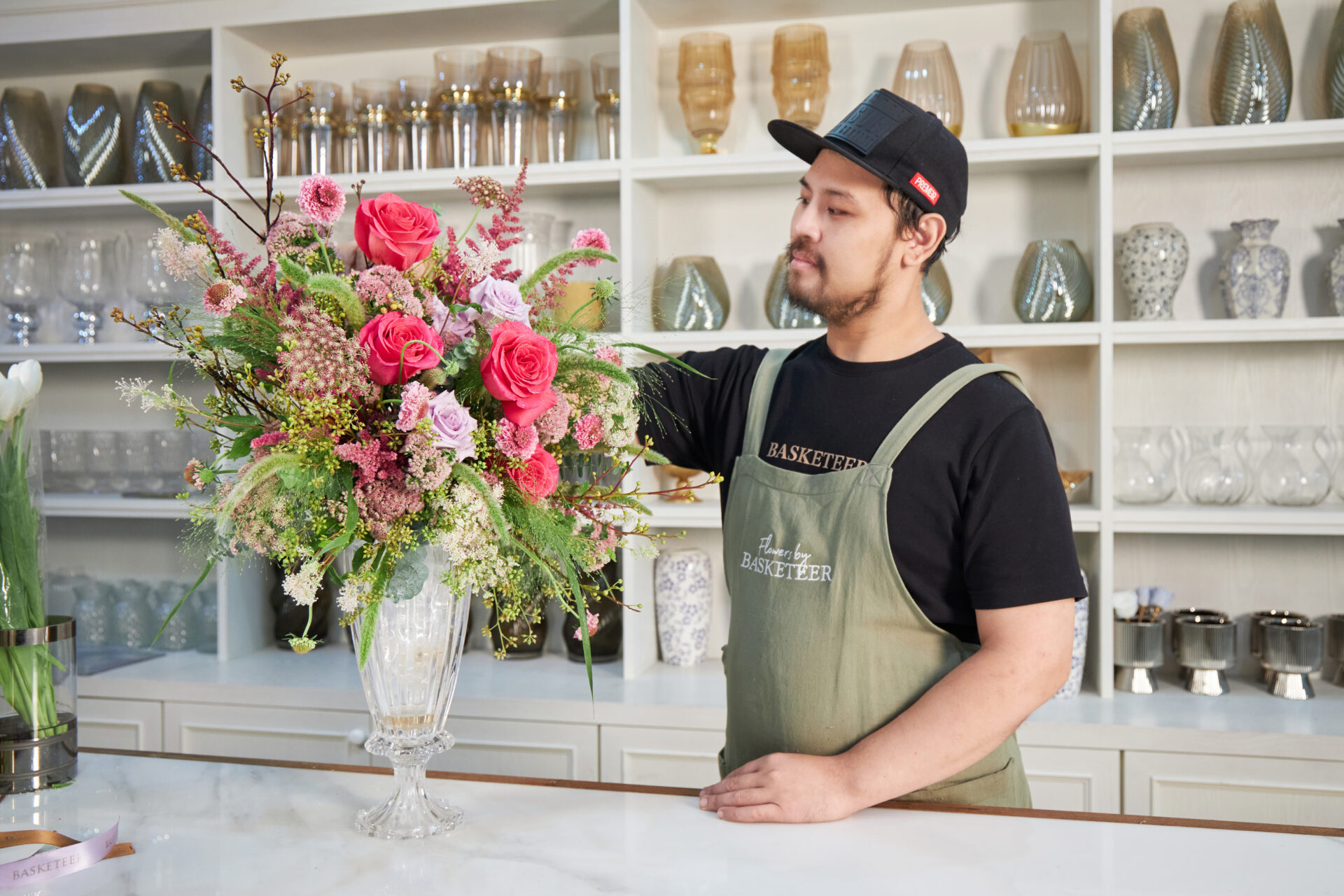 Basketeer’s Secrets to Becoming a Successful Bangkok Florist – Flower Arrangement & Care Tips for Beginners