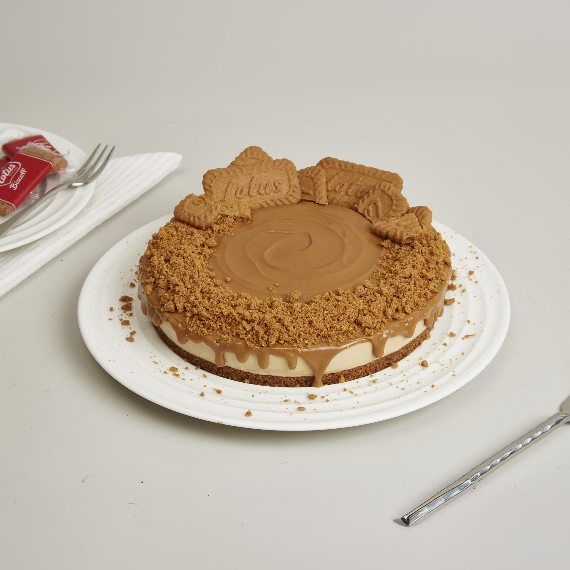 Lotus Biscoff cheesecake topped with crumbs, Charlotte Bakery Bangkok