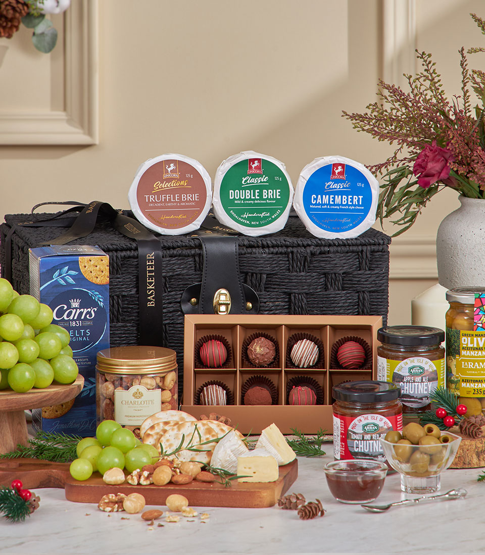 Premium cheese & savory treat basket