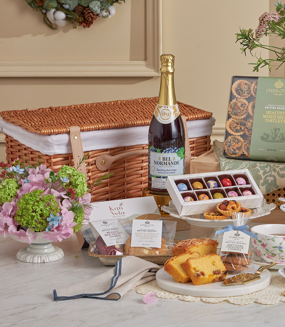 English tea-time gourmet hamper