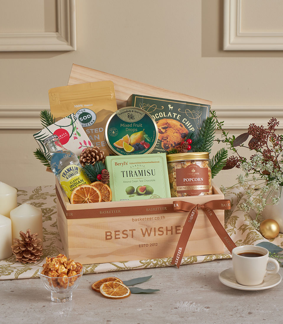 Wooden festive gift hamper
