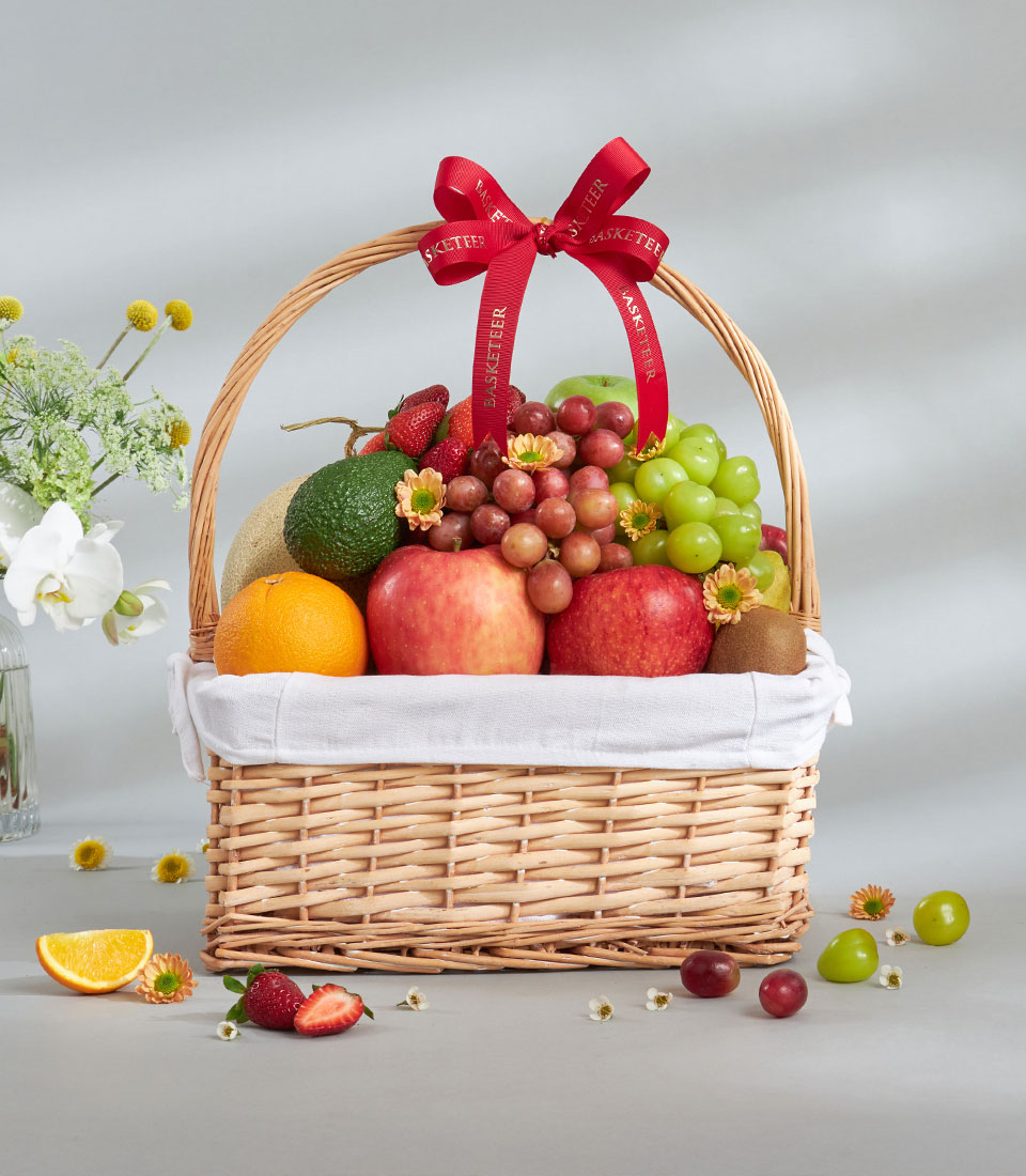 Fresh fruit wicker hamper