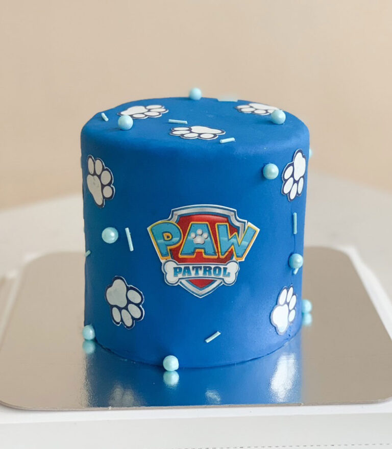 Edible printing birthday cake with cute illustrated design and white buttercream by Charlotte Bakery in Bangkok