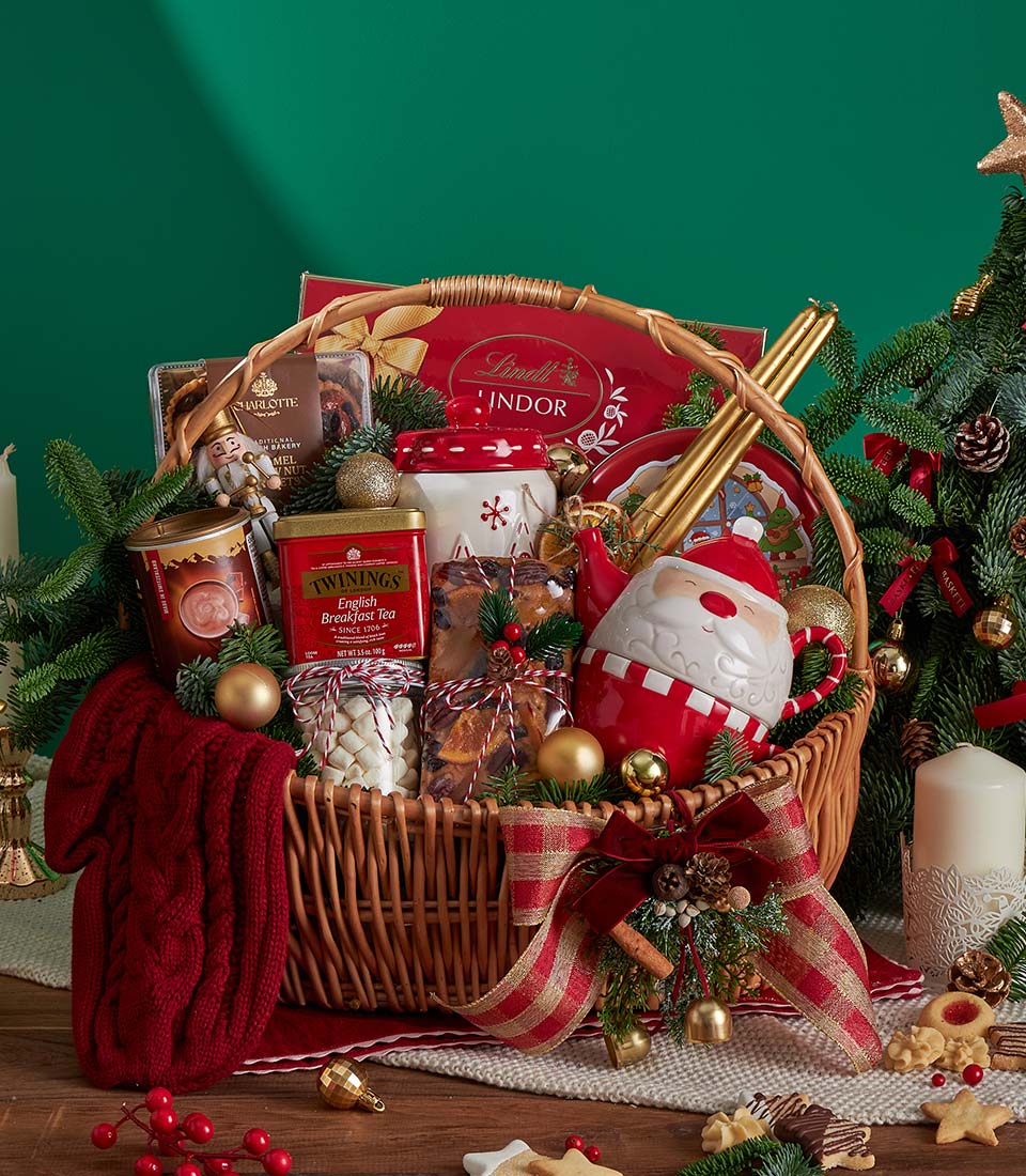classic Christmas gourmet gift basket