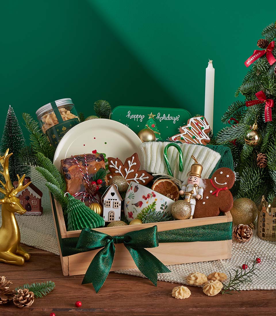 seasonal Christmas cozy gift box