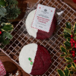 Frosted Drip Red Velvet Cookies 80g.