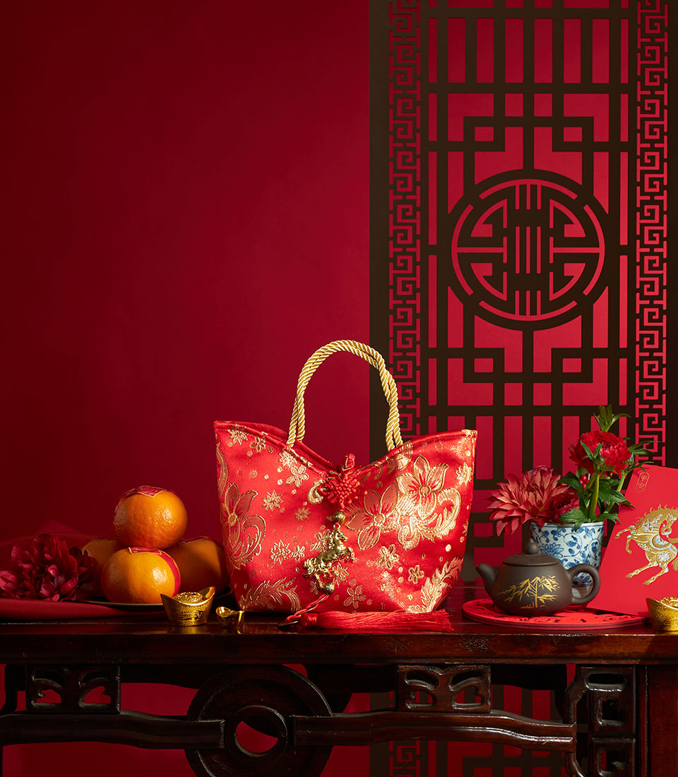 Chinese New Year festive gift bag in red design