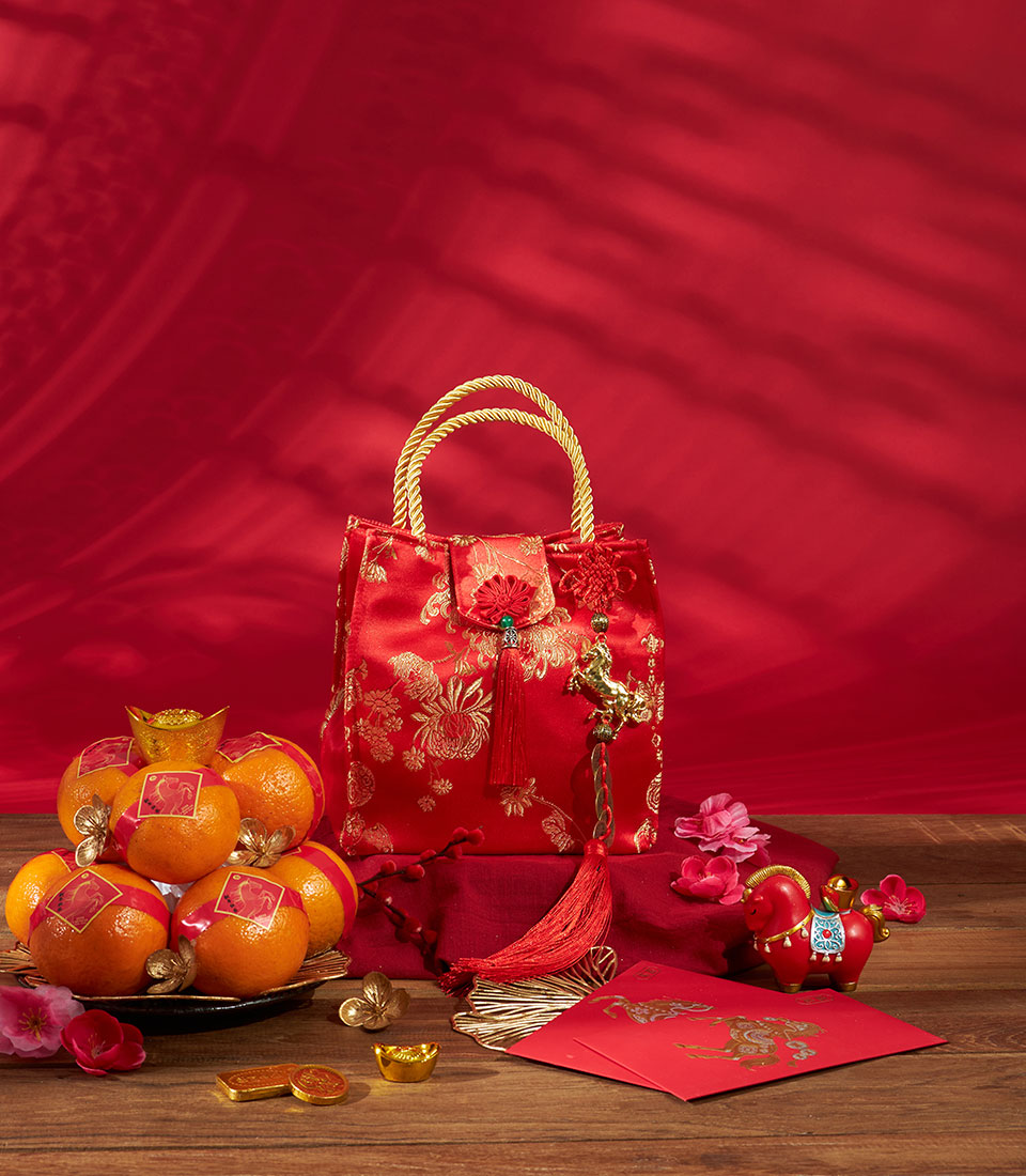 Chinese New Year auspicious radiant fortune oranges gift basket with premium presentation