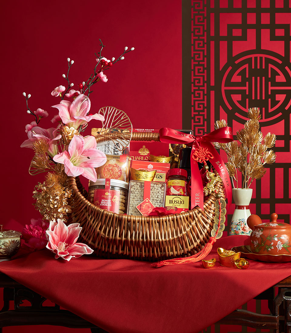 Chinese New Year gourmet hamper gift basket with festive decorations, Bangkok delivery