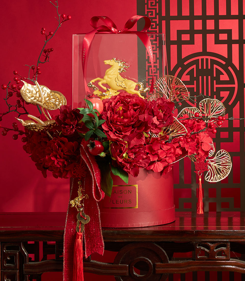 Refined Chinese New Year artificial flower decor in leather box
