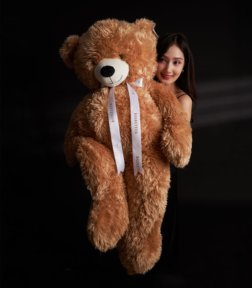 Jumbo gentle brown teddy bear Valentine gift with ribbon, Bangkok delivery