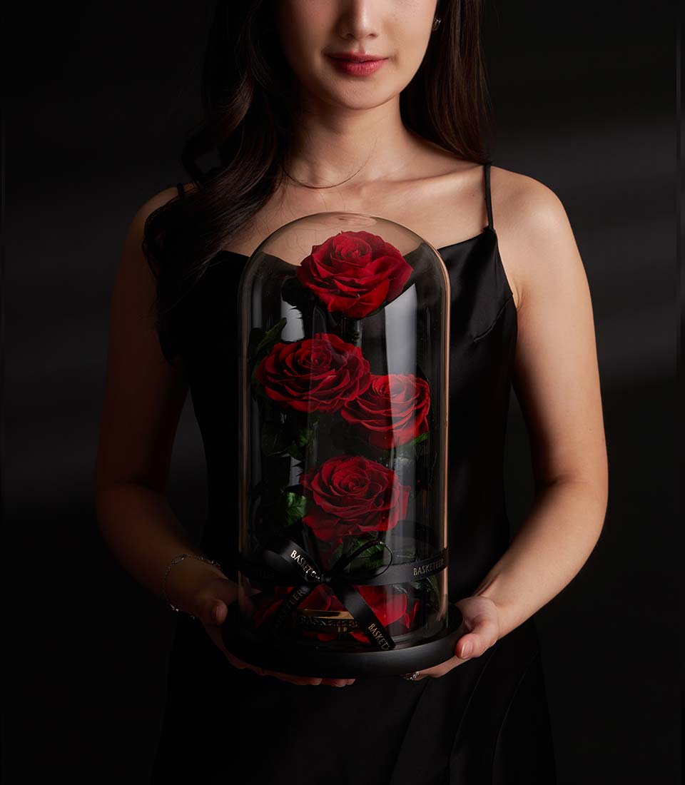 Four preserved roses in a glass dome Valentine gift, Bangkok delivery