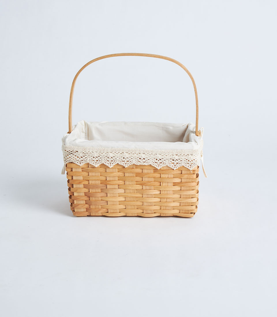Natural bamboo basket with lace trim and handle BK-352