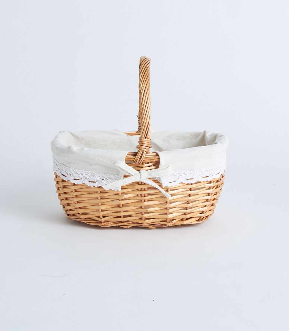 Front view round wicker gift basket with lace fabric lining BK-416