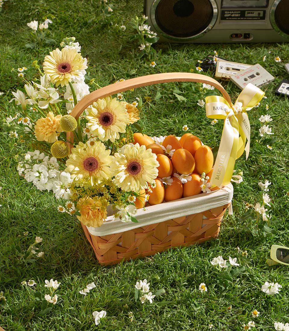 Mayongchid and flower gift basket with ribbon SMF-0019