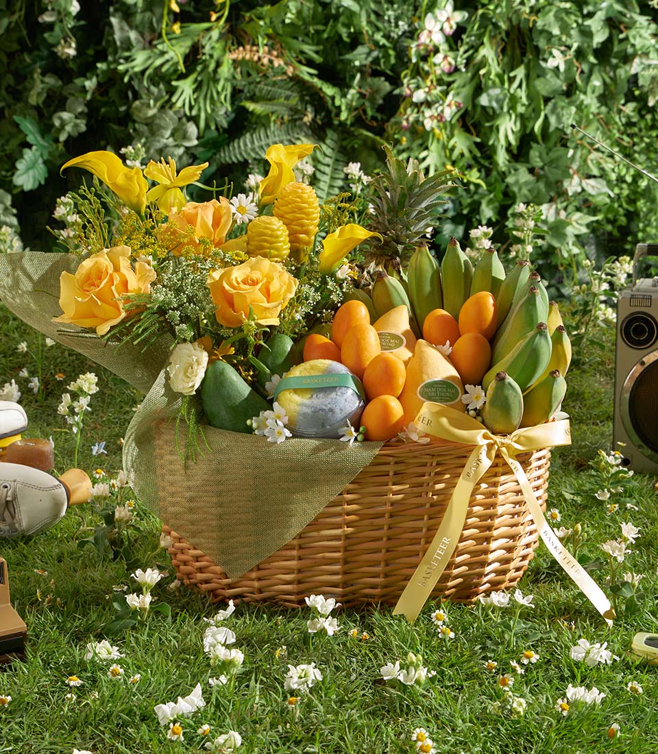 Bright flower and fruit gift basket yellow blooms SMF-1012