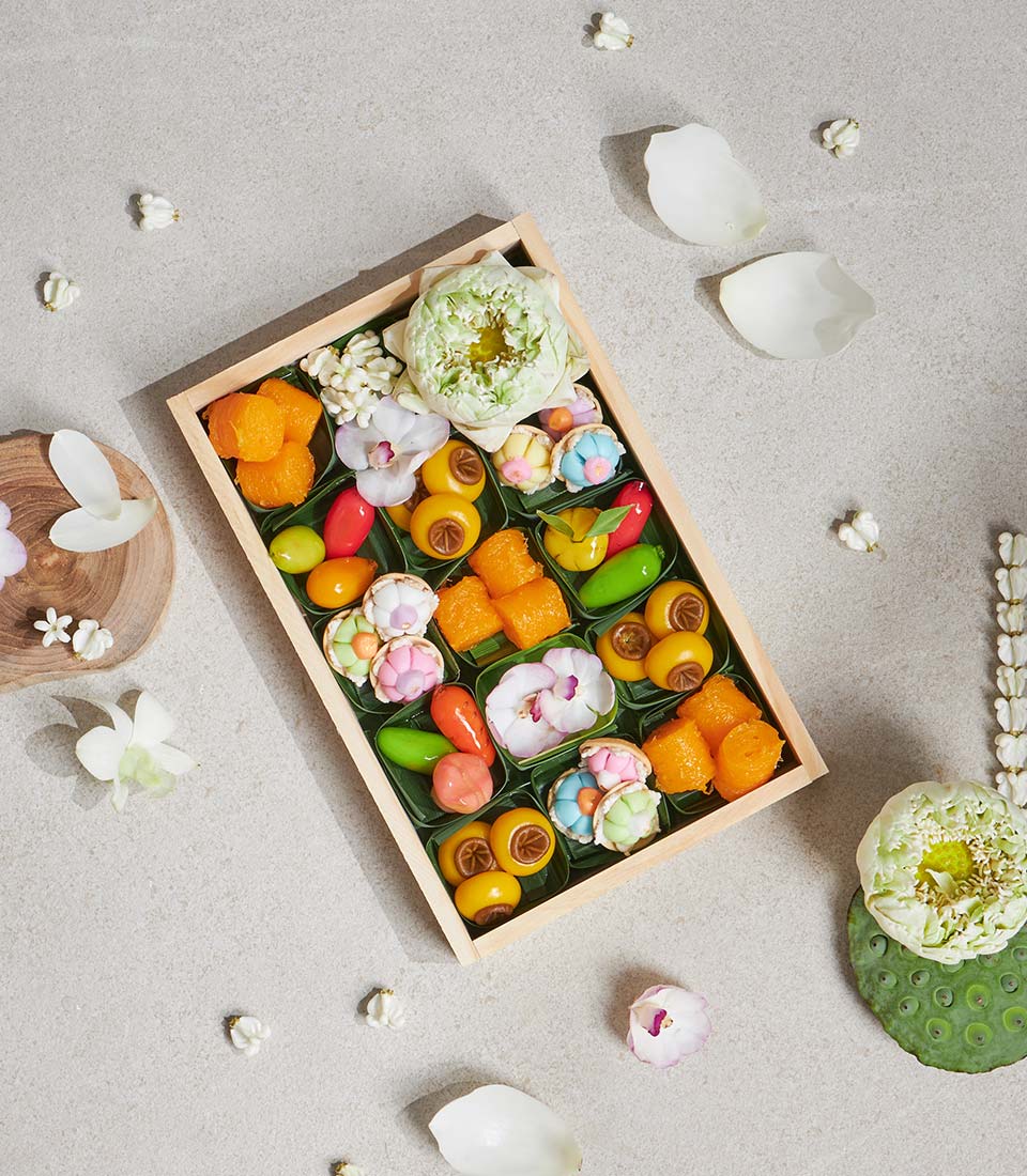 songkran gift basket thai sweets elegant arrangement