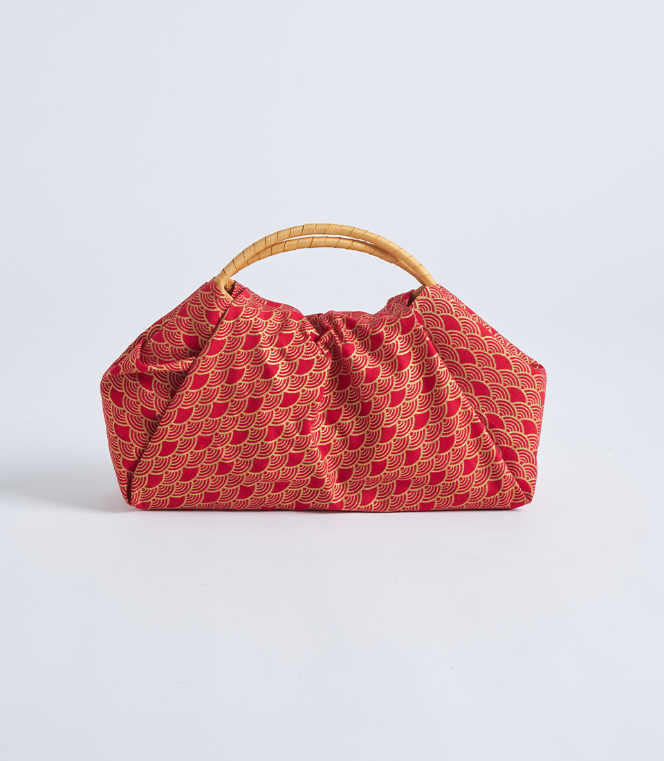 Red fabric gift basket with wooden handle BK-515